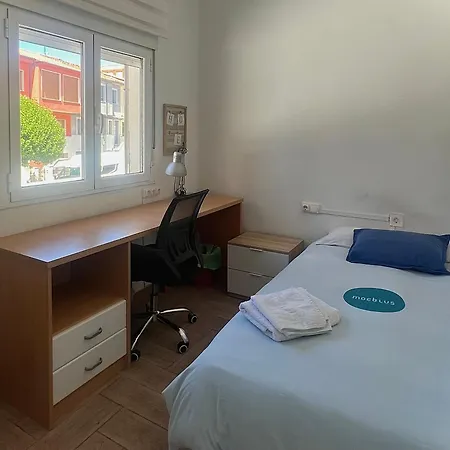 Apartment Jean Xxiii By Aroom - Casa Con Patio Privado Vut-le-11148 Leon