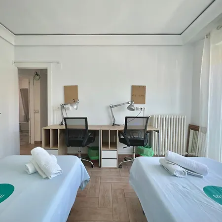 Jean Xxiii By Aroom - Casa Con Patio Privado Vut-le-11148 Leon